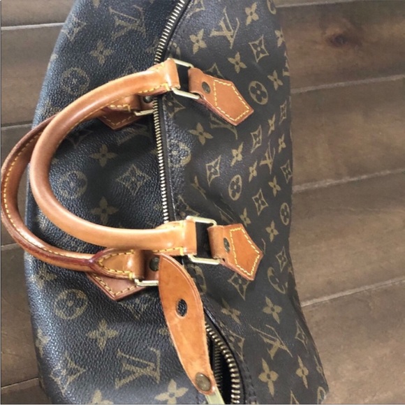 ❗️SOLD)❗️Louis Vuitton 35 - Picture 3 of 9